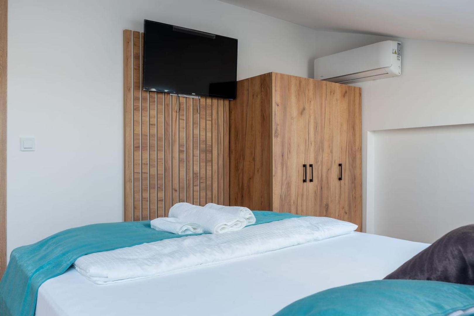 Villa Emina Sa Privatnom Plazom I Parkingom Neum Exterior photo